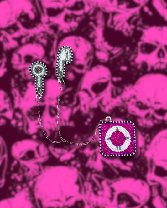 WIRED FOR CHAOS Beaded iPod Pin (Hot Pink)